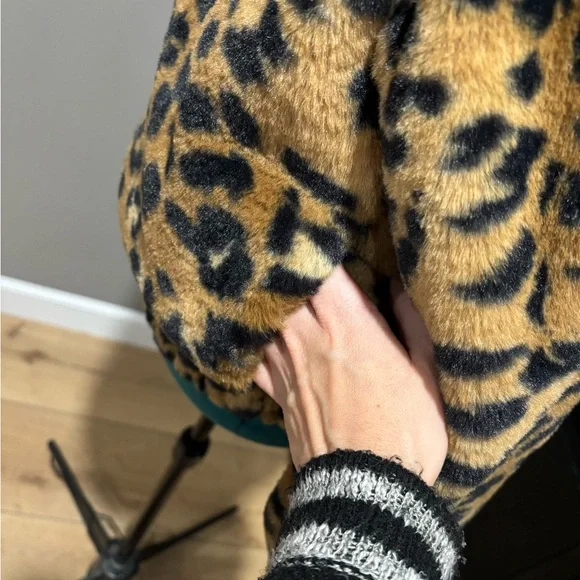 Wild Fable leopard faux fur jacket - Picture 7 of 15
